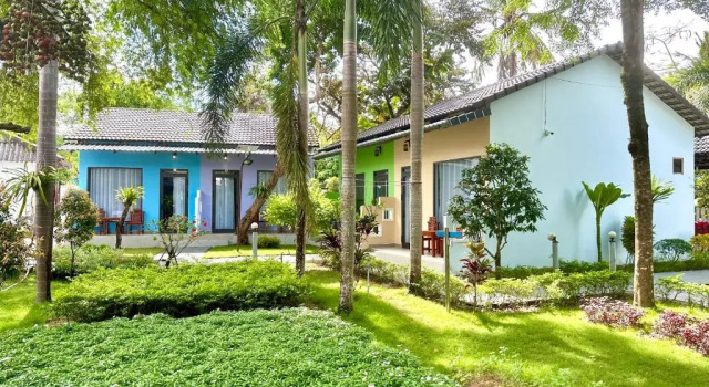 Бунгало Superior с видом на сад Orange Resort
