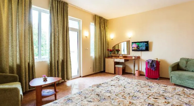 Двухместный номер Standard с балконом и с красивым видом из окна Ljuljak Hotel