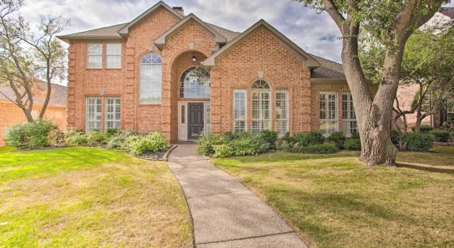 Коттедж с 4 комнатами Elegant Plano Home w/ Private Outdoor Pool!