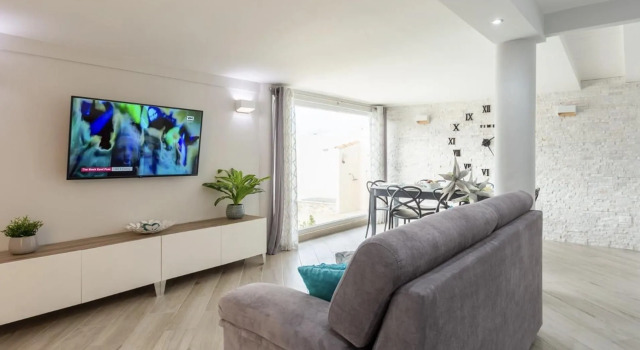 Villa Elena, Prenota Villa Hotel a Trappeto con parcheggio, Parcheggio