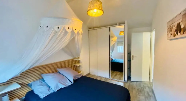 Les Pignots Logement T2 Bassin Arcachon, Забронировать Отель Отели Бассен-д'Аркашон с парковкой, Парковка