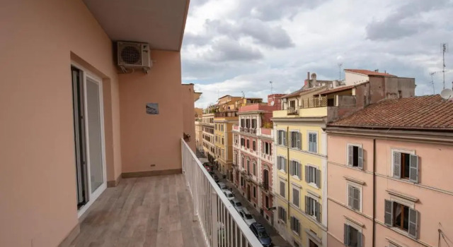 Colosseo Apartments - Rome City Centre