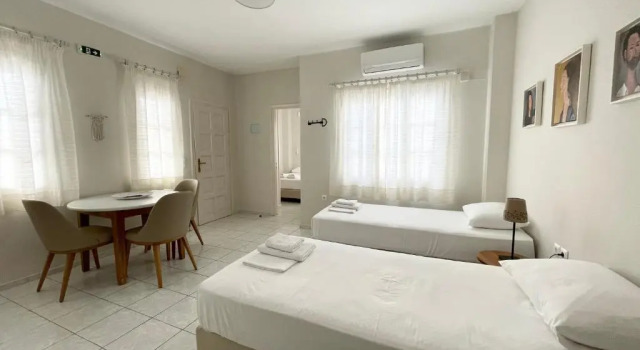 Manto Apartments