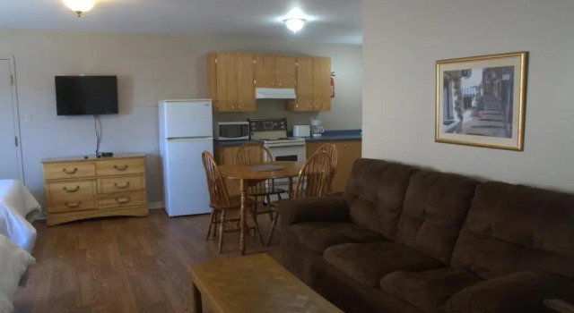 Апартаменты Fortress Inn Louisbourg