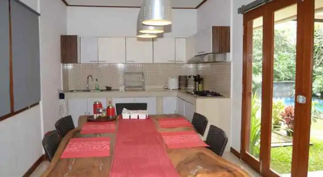Paras Yogya, Rezervovat Hotel Cimahi West Java