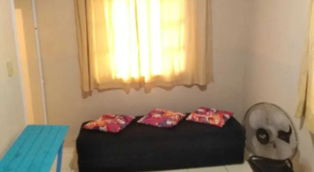 Casa de Um Quarto 2 minutos da praia