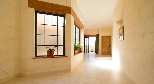 4 Bedrooms Villa with balcony Casa Sammy