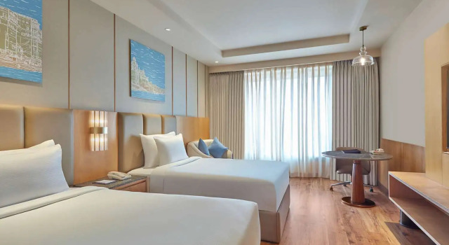 Двухместный номер Premium с видом на бассейн Doubletree By Hilton Varanasi