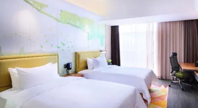 Номер Standard Hampton by Hilton Zhuhai Cheng Feng Plaza