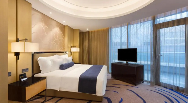 Двухместный люкс Luxury Wyndham Chongqing Yuelai