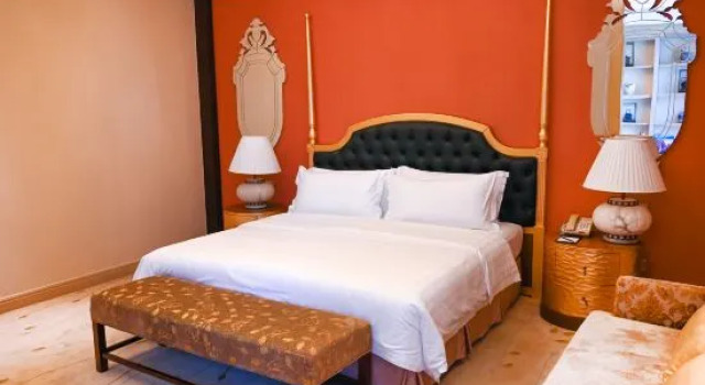 Люкс Presidential Royal Tulip Hotel Zhujiajiao Shanghai