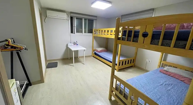 Standard cvadruplă cameră Twin Rabbit Guesthouse