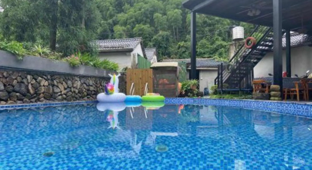 Qiting Inn, Prenota Hotel Hotel a Huzhou con piscina, Piscina