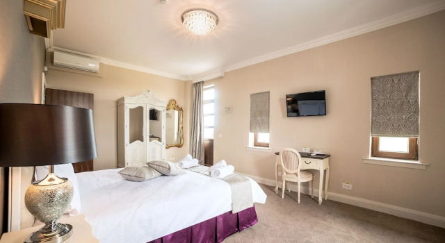 Люкс Frontier Europe Hotels Group