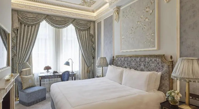 Двухместный номер Superior Claridges, Maybourne