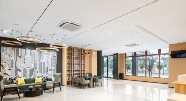 City Comfort Inn Hotel (Lingao Shopping Plaza), Boek Hotel Lingao Hainan
