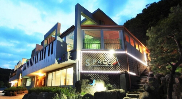 Space M