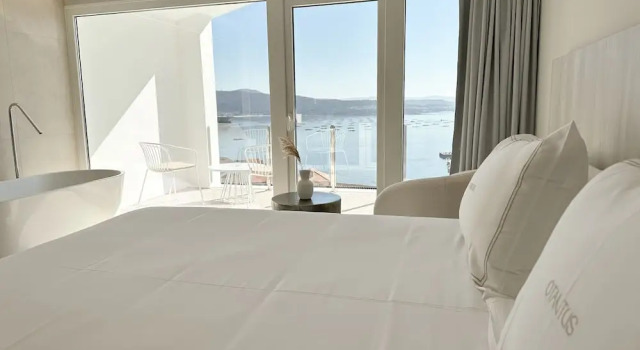 Двухместный номер Superior с балконом и с видом на море Otantus Hotel