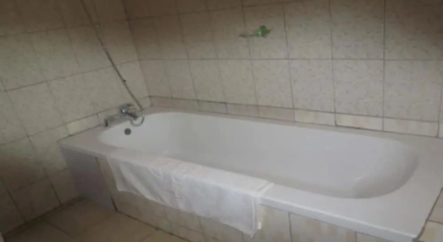 Коттедж Tourist Hotel Bungoma