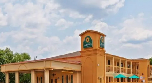 Кровать в общем номере Red Roof Inn Ardmore