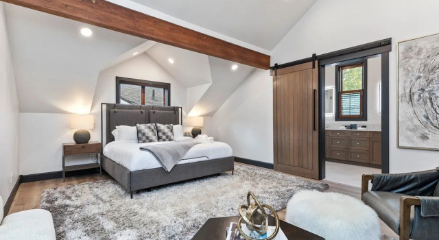 909 Park Ave 5 Bedroom Home by RedAwning, Забронировать Дом для отпуска Парк-Сити Deer Valley - The Canyons, рядом с Горнолыжный подъемник First Time Lift