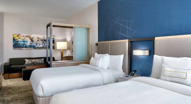 Четырёхместный люкс SpringHill Suites By Marriott Salt Lake City West Valley