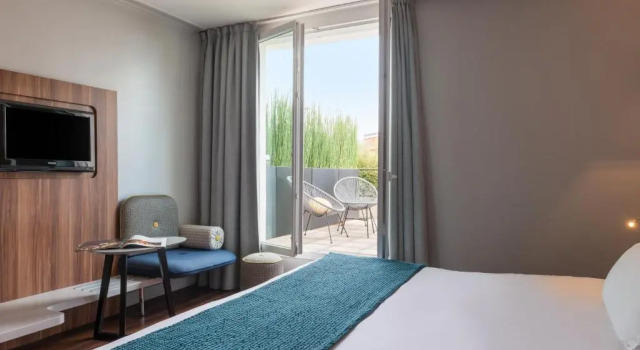 Двухместный номер Standard Hotel Atrium by Happyculture