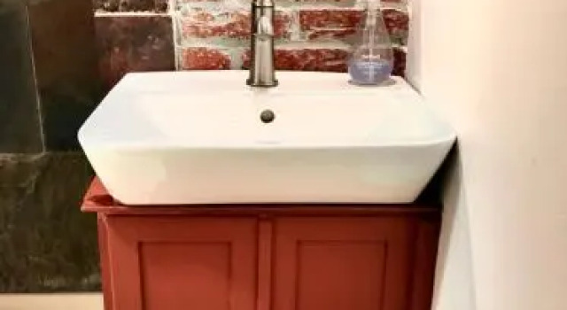 The Tropical Guesthouse, Prenota Hotel Portland Willamette Valley