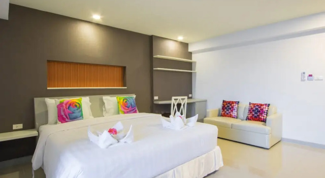 Двухместный номер Deluxe с балконом Chateau de Sukhumvit