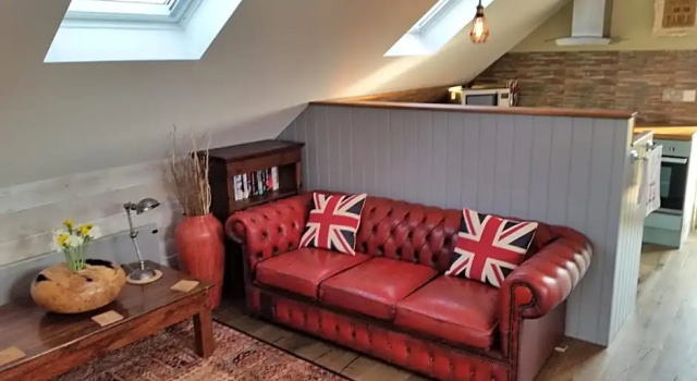 Little Orchard House
