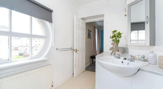 Коттедж NEW Four Bedroom House - all rooms ensuite
