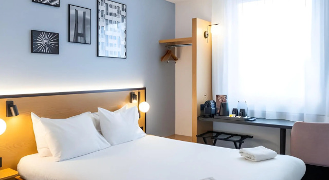 B&B HOTEL Wrocław Centrum, Забронировать Отель «постель и завтрак» Старе Място 