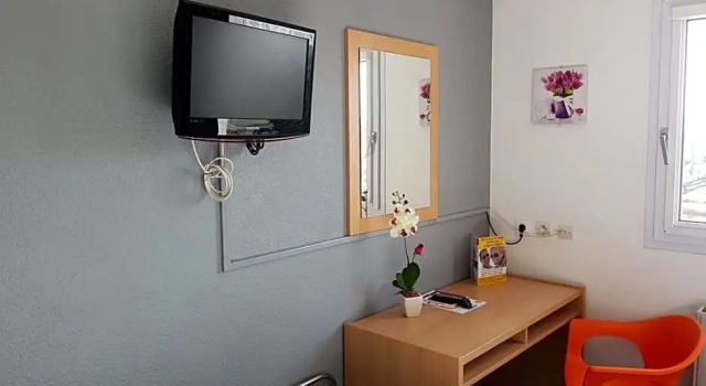 Трёхместный семейный номер Standard The Originals Access, Hôtel les Iris, Berck-sur-Mer