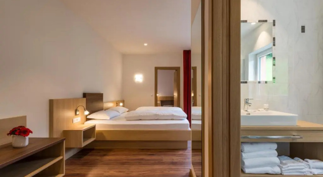 Семейный номер Superior Alpin Hotel Gudrun