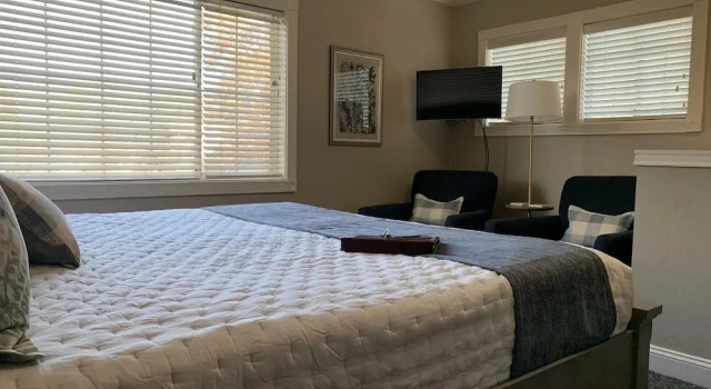 Коттедж McCall House Boutique Hotel