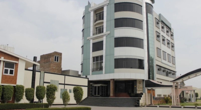 Одноместный люкс Executive Hotel Krishna Continental
