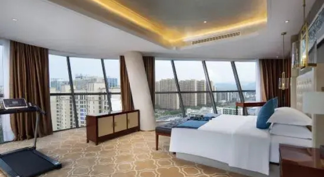 Люкс Executive Yibang Peninsula Hotel