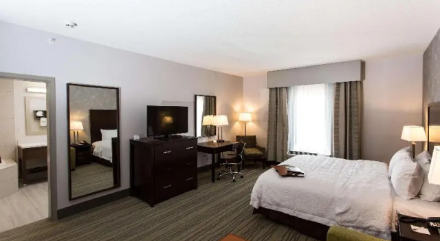 Двухместная студия Hampton Inn by Hilton Lloydminster