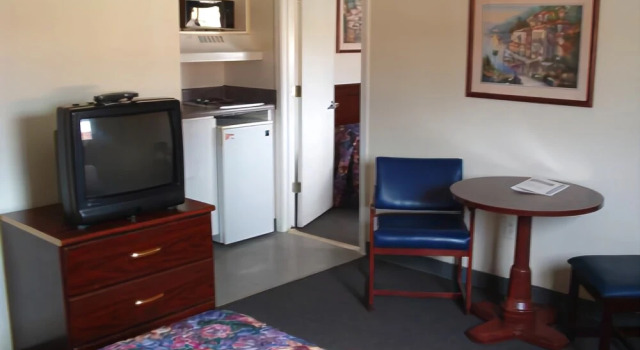 Budgetel Inn & Suites, Rezervați Hotel Pelham Alabama