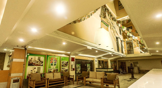 Gaju Suite Hotel, Забронировать Отель СПА-отели Катманду, рядом с Garden of Dreams, SPA-услуги