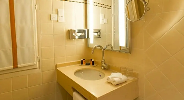 Номер Standard Цокольный этаж Le Relais Montmartre