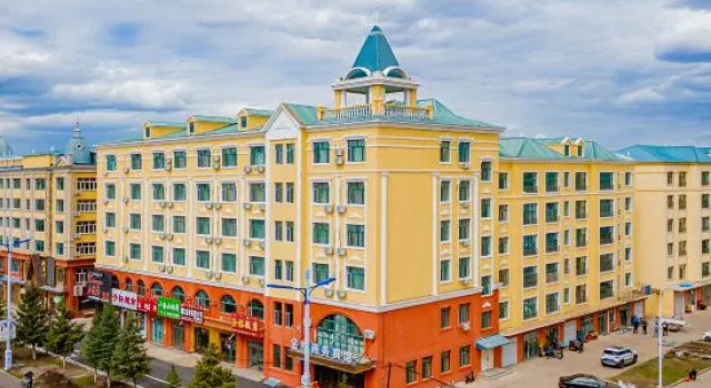 Jinlin Business Hotel, Prenota Hotel Hotel a Inner Mongolia con parcheggio, Parcheggio