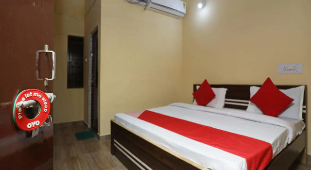 OYO Flagship 23024 Hotel Cinnamon