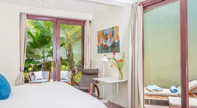 Вилла с 2 комнатами с видом на море Cocoa Cove Resort