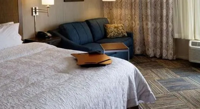 Holiday Inn Green Bay-city Centre, Réserver Hôtel Green Bay Wisconsin