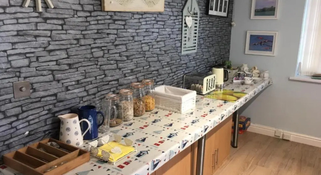 Treviglos Lodge Bed  Breakfast, Boek Hotel Quintrell Downs Merseyside