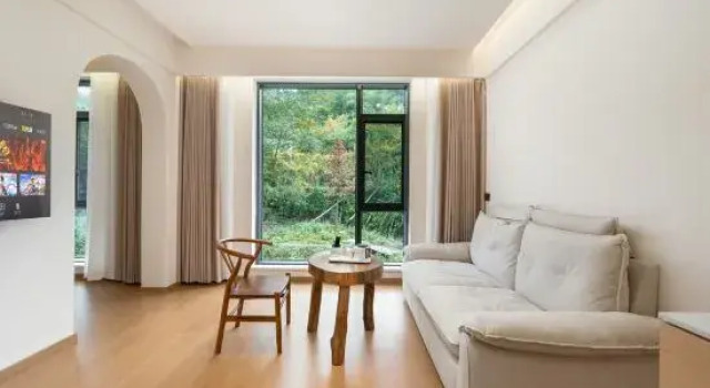 Двухместный люкс Luxury с видом на горы Shambhala Perched Peaks Courtyard Hotel (Zhangjiajie National Forest Park)
