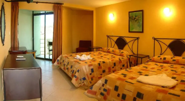 Четырёхместный номер Superior c 1 комнатой с балконом Paradise Jaco Beach Front