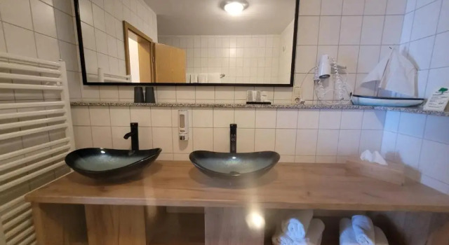 Полулюкс Hotel Aquarius