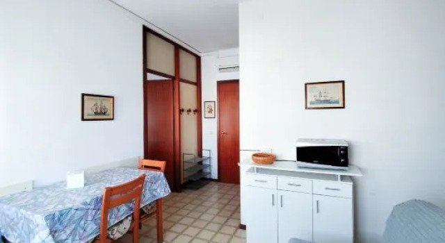 Апартаменты Comfy Flat With Pool and Balcony